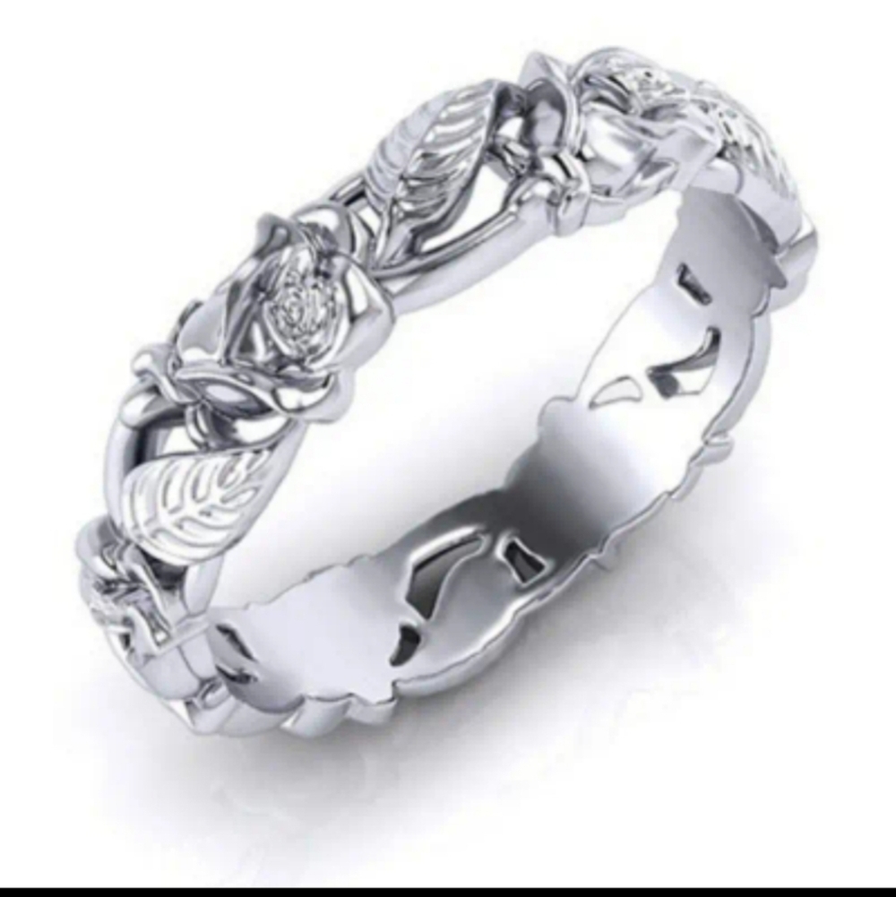 Flower Leaf Ring Size 8 Silver Tone